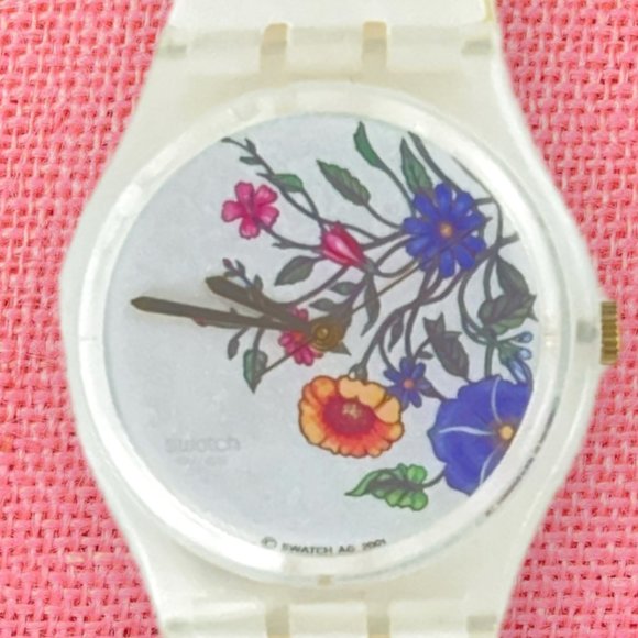Swatch Accessories - Swatch Watch - GW132 - 'Spring Touch' 2002 White Floral Gents Size